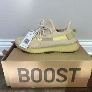 New in box- Adidas Yeezy Boost 350 v 2. The color way is flax.